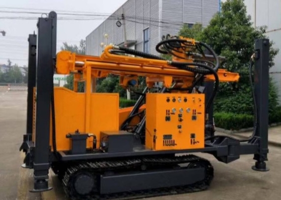 Duża pneumatyczna wiertarka do studni głębinowych St 350 Crawler Mounted