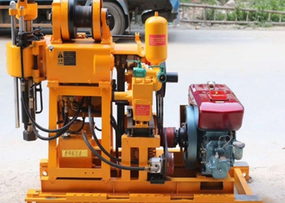 Wiertnica z rdzeniem mineralnym GK 200 Średnica otworu 300 mm Silnik wysokoprężny Sprzęt inżynieryjny do eksploracji hydraulicznej
