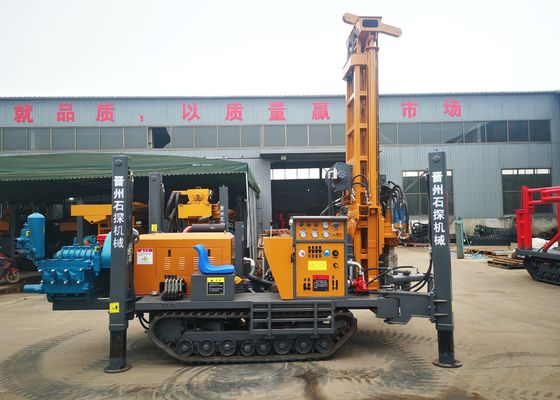 200m Crawler zamontowany wiertarki wiertniczej z 3-metrowych prętów wiertniczych przez hydrauliczne systemy wiertnicze ST 200