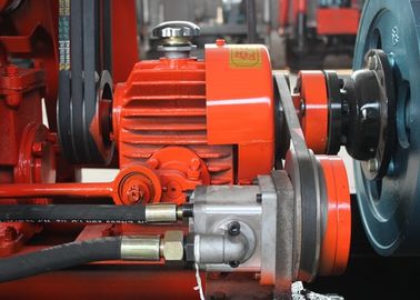 Pełna hydrauliczna wiertnica gąsienicowa z wyposażeniem geologicznym, przeznaczona do górskich badań geotechnicznych