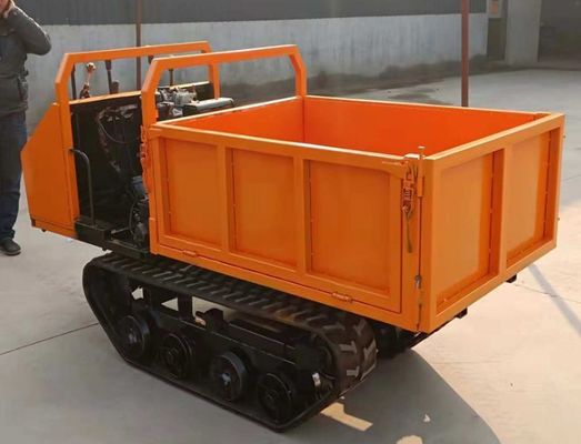 Wytrzymały pojazd gąsienicowy Track Transporter z gumowymi gąsienicami, model 400 90 54 i rozstawem osi 1932 mm do zadań transportu terenowego