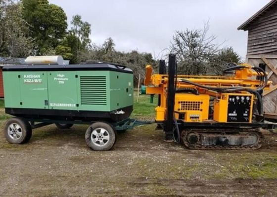 400m Diesel Crawler Dth Hydrauliczna wiertnica do studni z rurą wiertniczą sprężarki