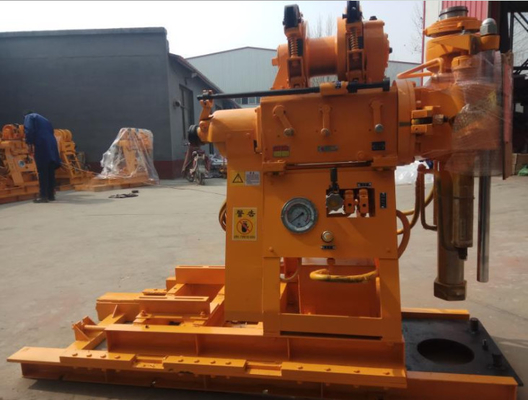 Civil 150m Hydrauliczna wiertnica do studni wodnych Crawler Diesel Xy-1a